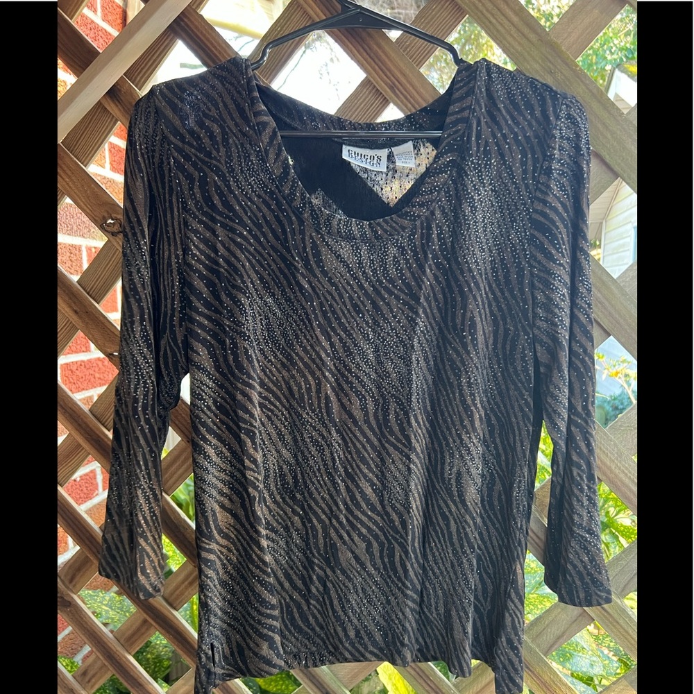Printed/glittery blouse